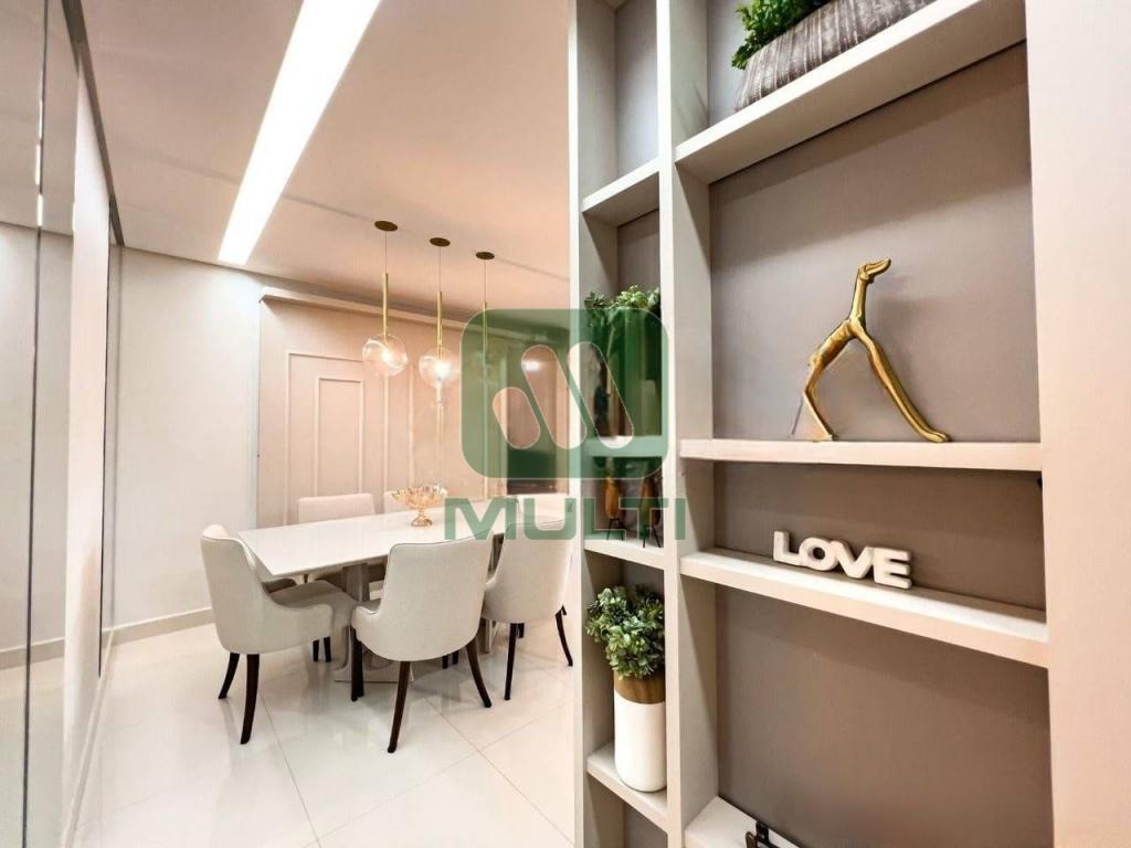 Apartamento à venda com 3 quartos, 110m² - Foto 4