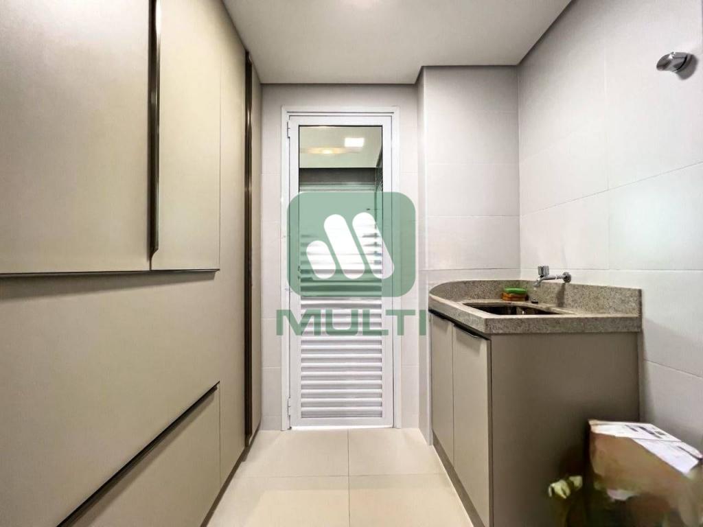 Apartamento à venda com 3 quartos, 110m² - Foto 7