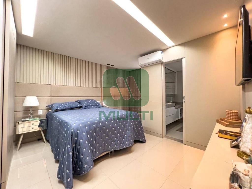 Apartamento à venda com 3 quartos, 110m² - Foto 13