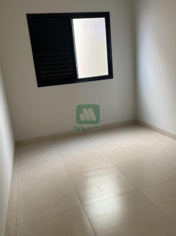 Apartamento à venda com 2 quartos, 55m² - Foto 11