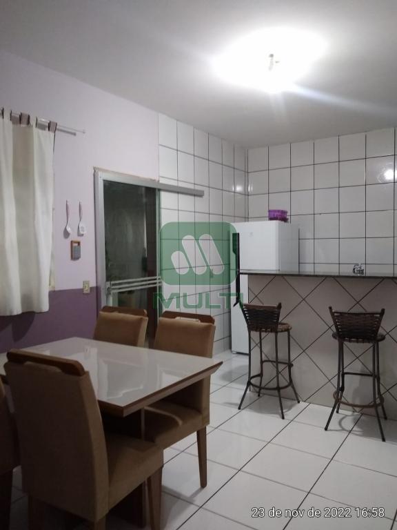 Casa à venda com 2 quartos, 137m² - Foto 14