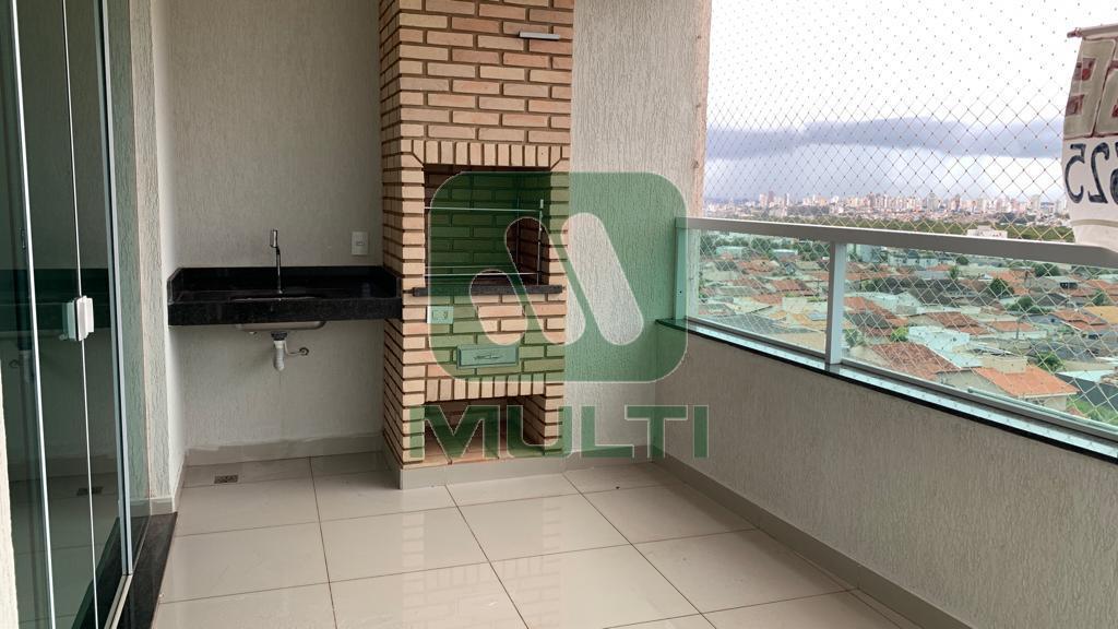 Apartamento à venda com 3 quartos, 115m² - Foto 7