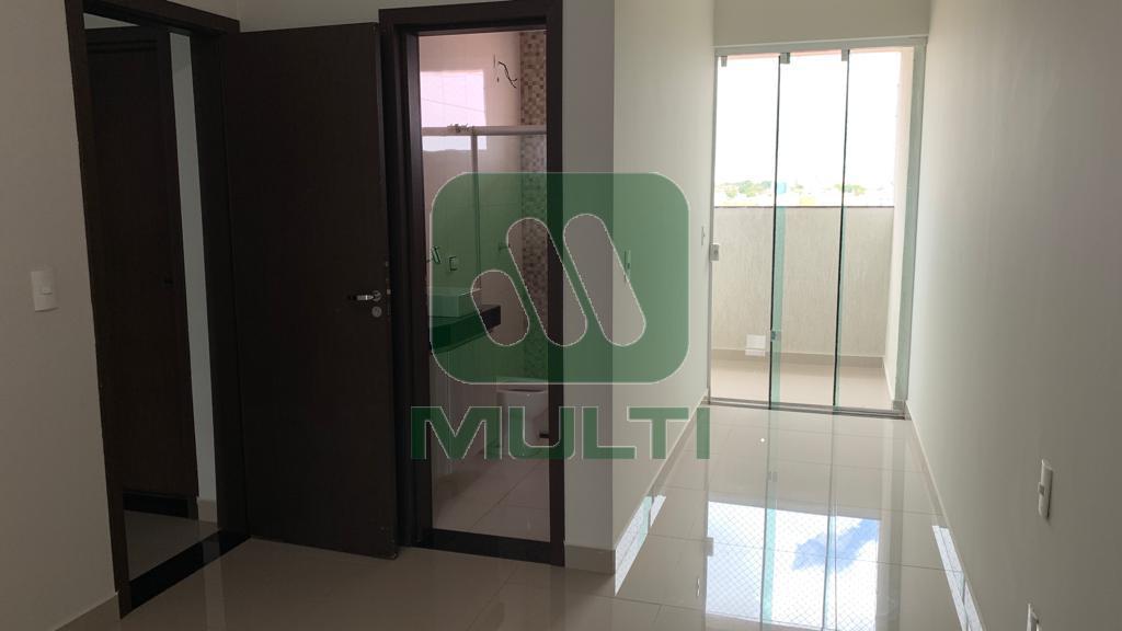 Apartamento à venda com 3 quartos, 115m² - Foto 17