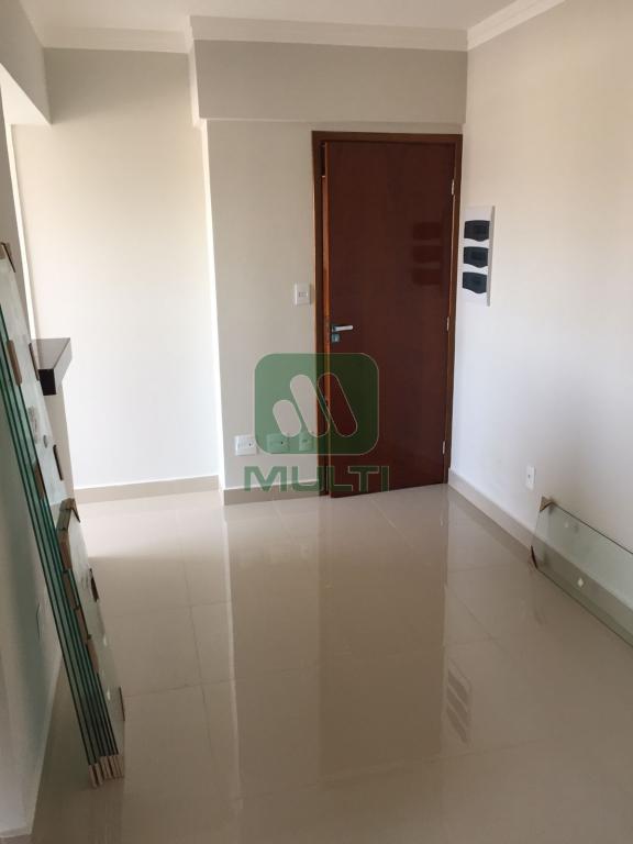 Apartamento à venda com 2 quartos, 47m² - Foto 1