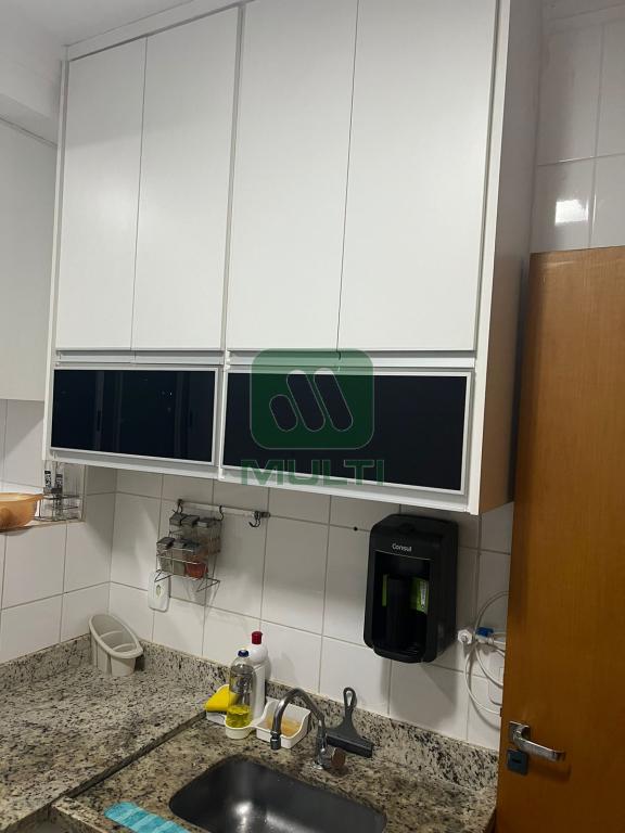 Apartamento à venda com 2 quartos, 60m² - Foto 10