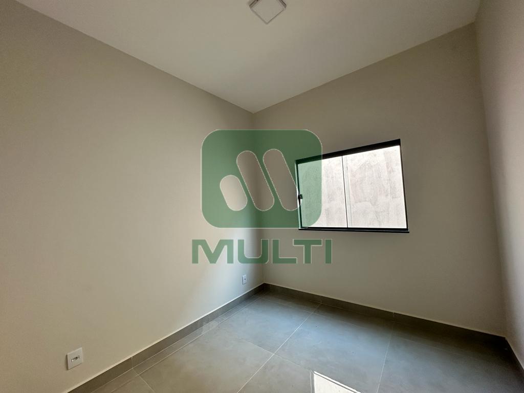 Casa à venda com 3 quartos, 92m² - Foto 11