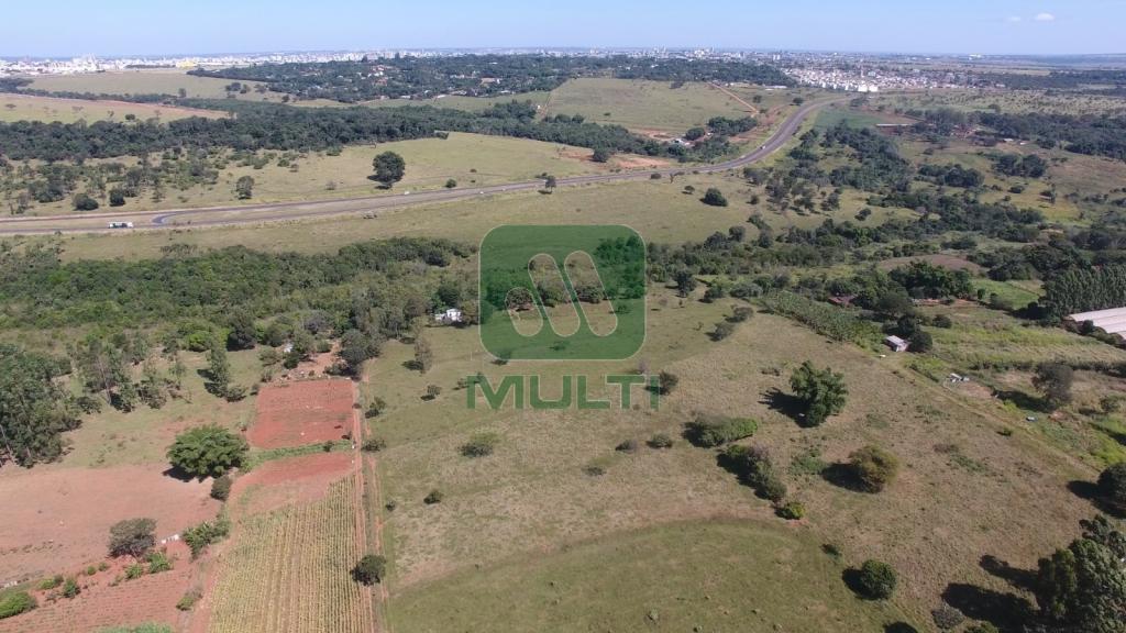 Fazenda à venda com 1 quarto, 32500m² - Foto 8