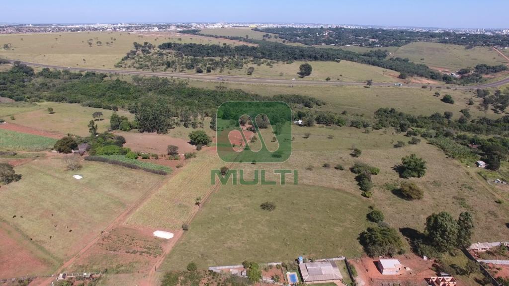 Fazenda à venda com 1 quarto, 32500m² - Foto 12