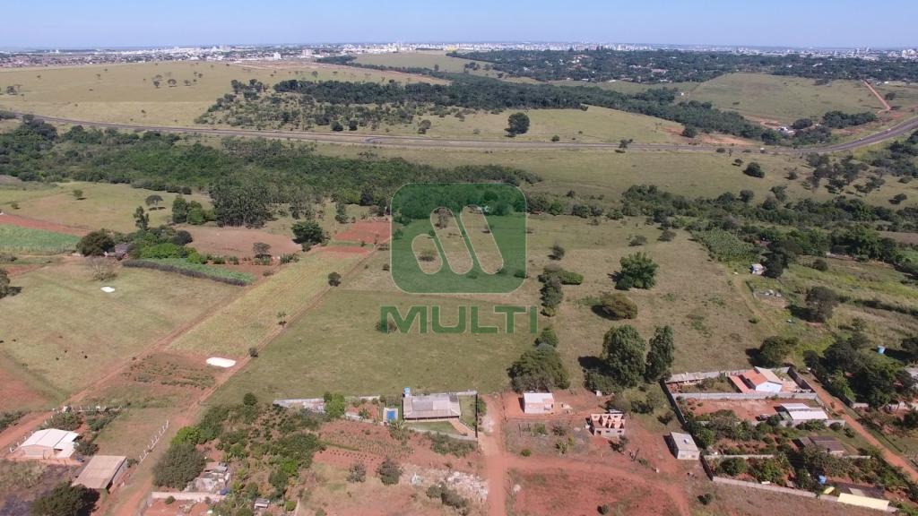 Fazenda à venda com 1 quarto, 32500m² - Foto 13