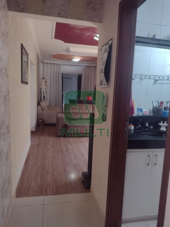 Casa à venda com 3 quartos, 195m² - Foto 7