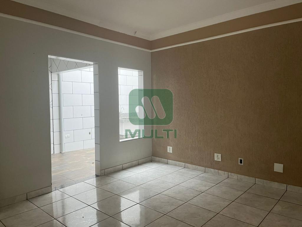 Casa à venda com 2 quartos, 114m² - Foto 12