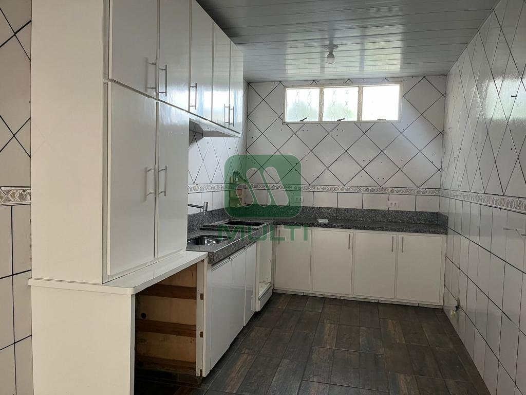 Casa à venda com 2 quartos, 114m² - Foto 15