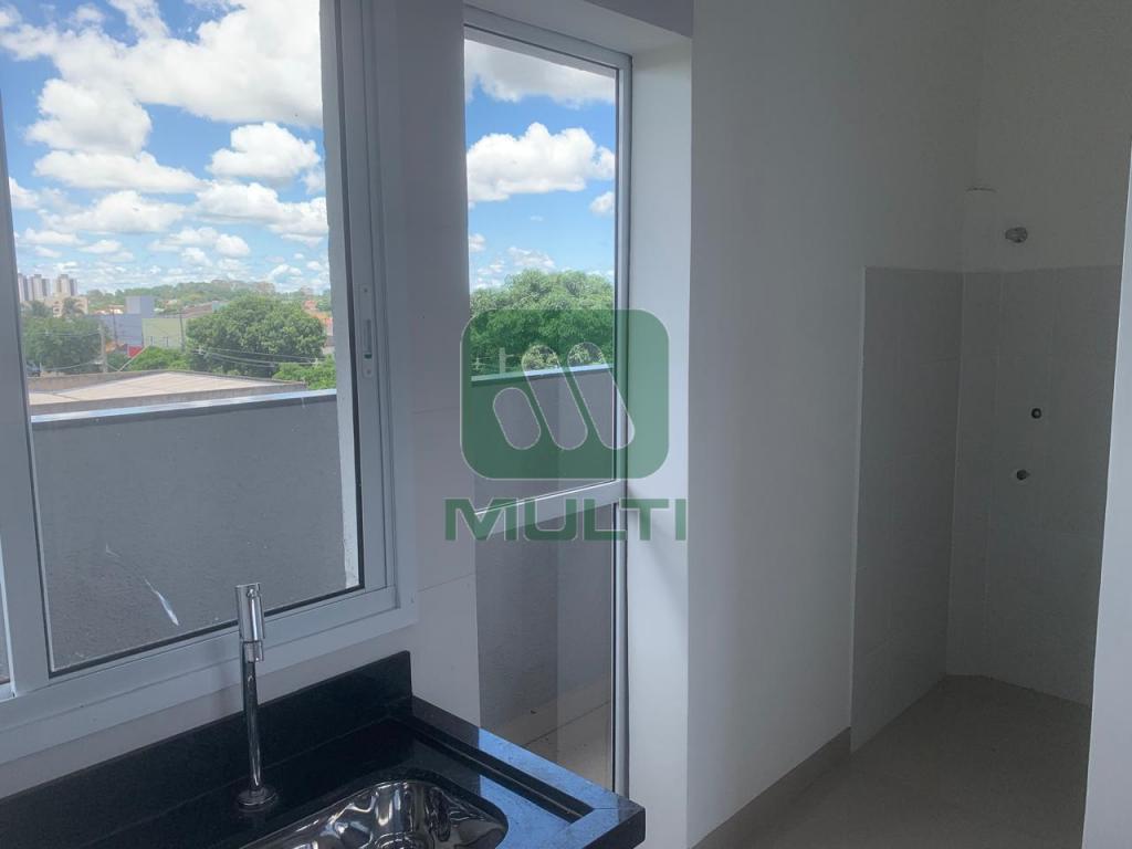 Apartamento à venda com 2 quartos, 57m² - Foto 19