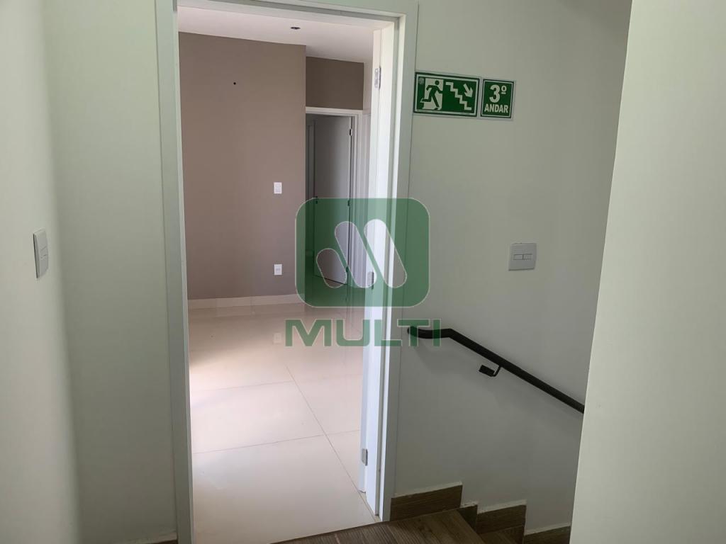 Apartamento à venda com 2 quartos, 57m² - Foto 20