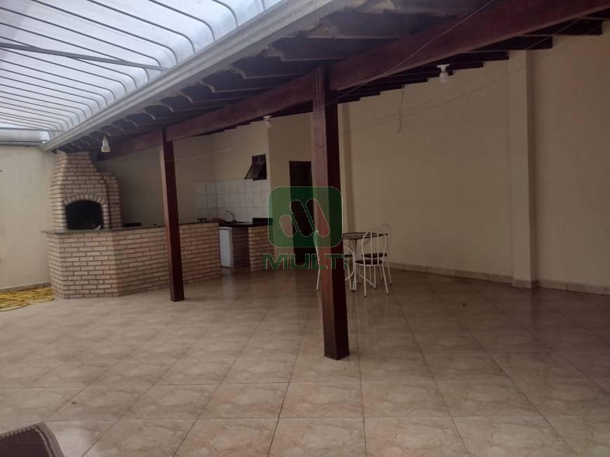 Casa à venda com 3 quartos, 187m² - Foto 10