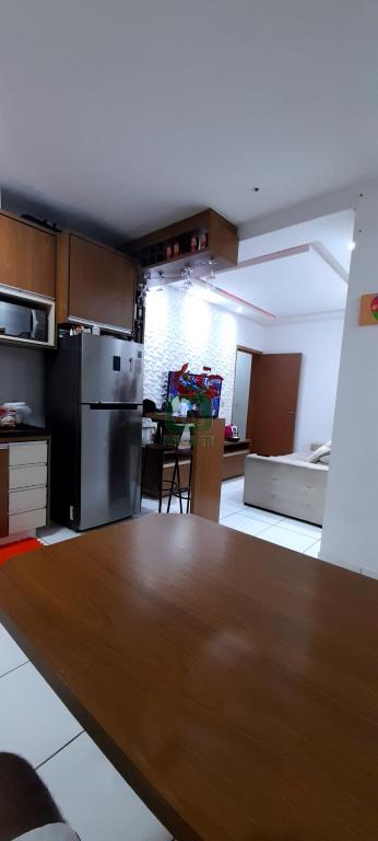 Apartamento à venda com 2 quartos, 52m² - Foto 4