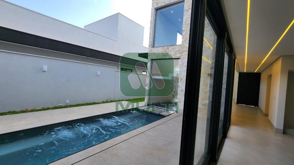 Casa de Condomínio à venda com 5 quartos, 357m² - Foto 7