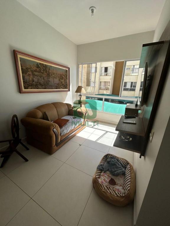 Apartamento à venda com 2 quartos, 58m² - Foto 2