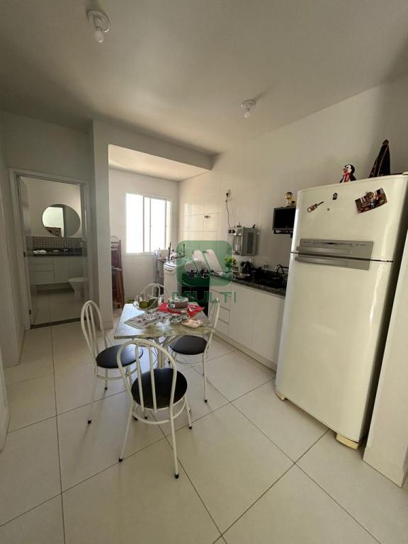 Apartamento à venda com 2 quartos, 58m² - Foto 7