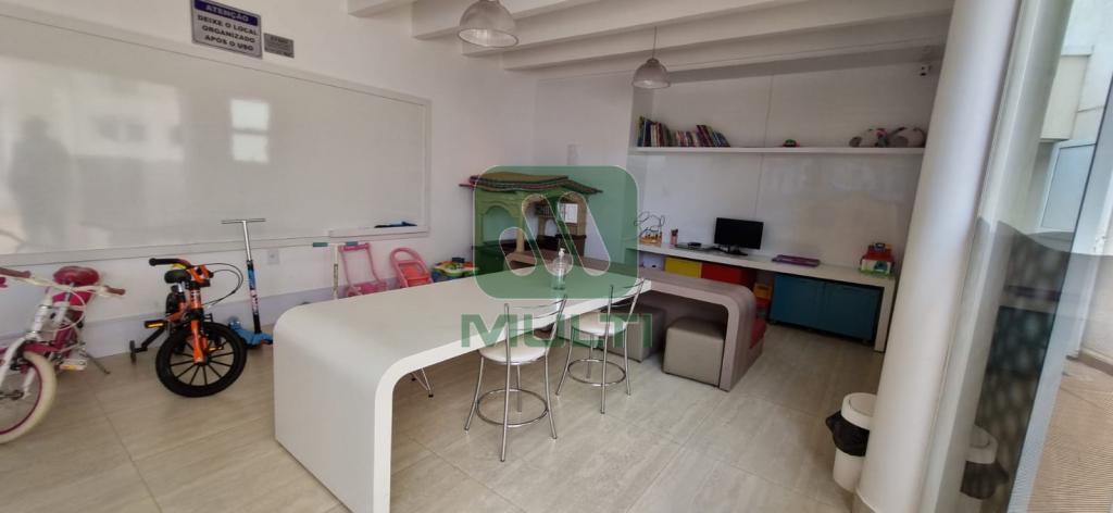 Apartamento à venda com 3 quartos, 196m² - Foto 39