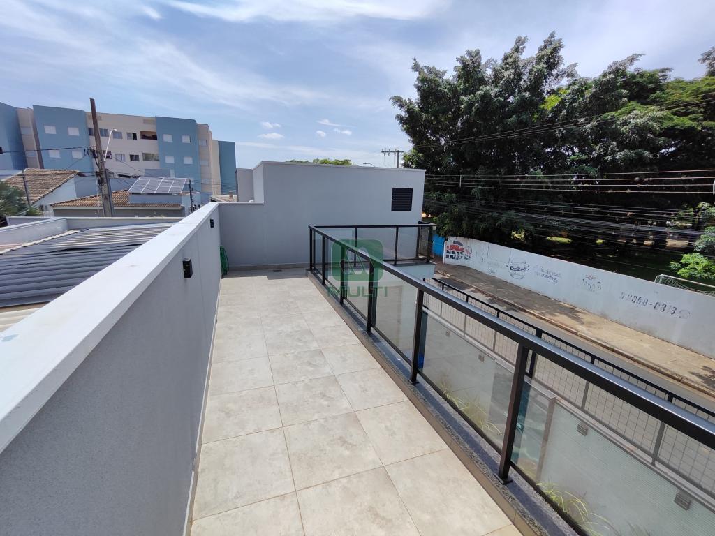 Casa de Condomínio à venda com 4 quartos, 200m² - Foto 20