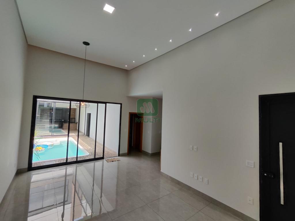 Casa de Condomínio à venda com 4 quartos, 200m² - Foto 25