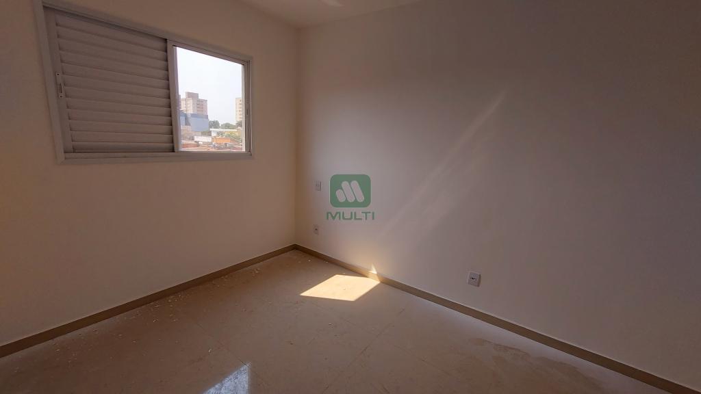 Apartamento à venda com 3 quartos, 80m² - Foto 5