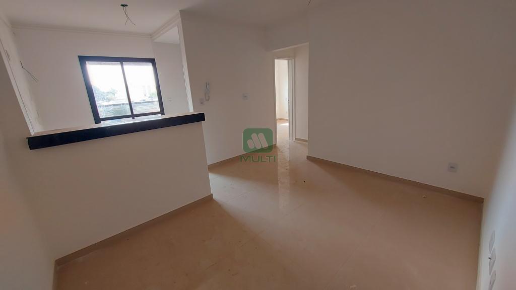 Apartamento à venda com 2 quartos, 53m² - Foto 1