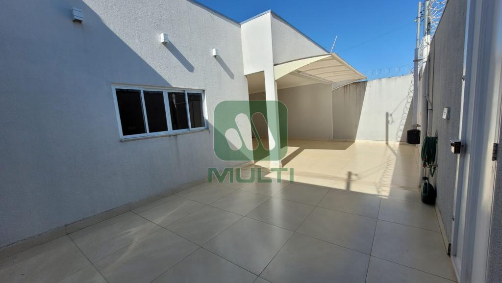 Casa à venda com 3 quartos, 144m² - Foto 18