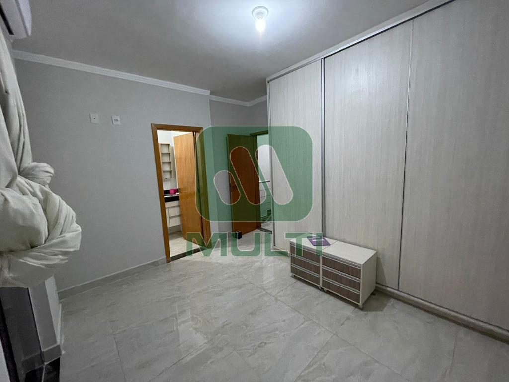 Apartamento à venda com 3 quartos, 146m² - Foto 14