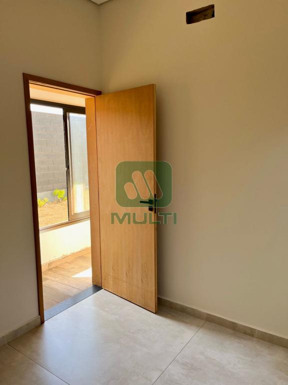 Casa à venda com 3 quartos, 110m² - Foto 20