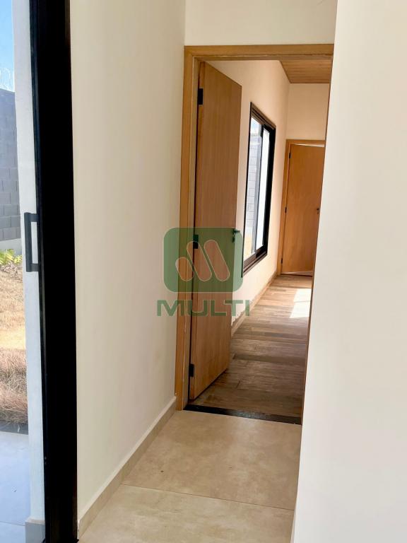 Casa à venda com 3 quartos, 110m² - Foto 37