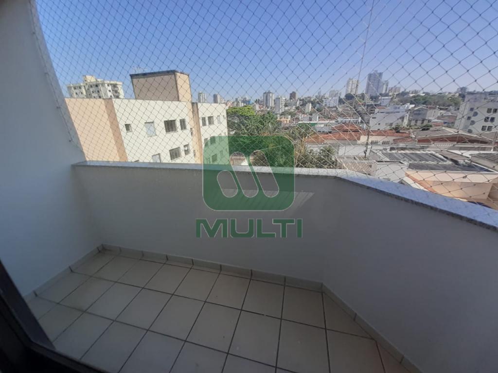 Apartamento à venda com 2 quartos, 87m² - Foto 5