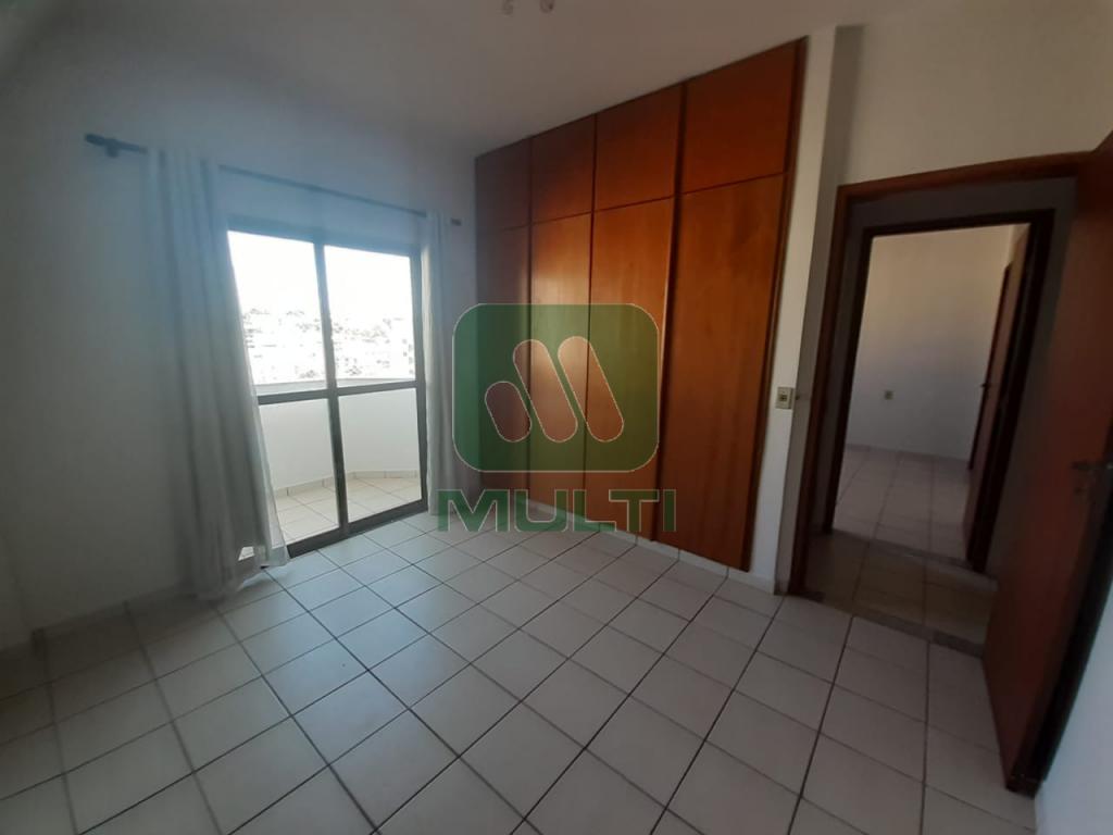 Apartamento à venda com 2 quartos, 87m² - Foto 6