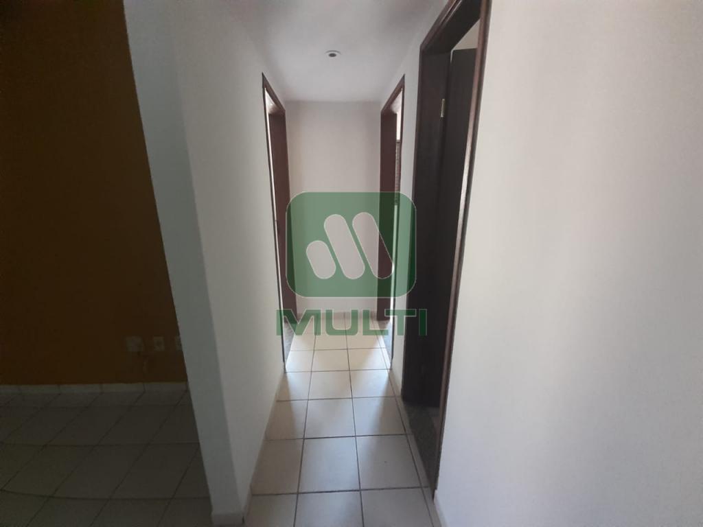 Apartamento à venda com 2 quartos, 87m² - Foto 9