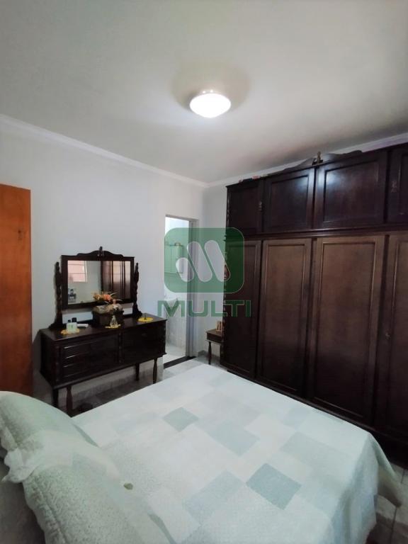 Casa à venda com 3 quartos, 169m² - Foto 15