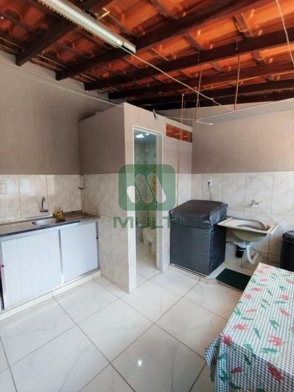 Casa à venda com 3 quartos, 169m² - Foto 26