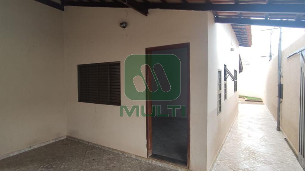 Casa à venda com 3 quartos, 120m² - Foto 27