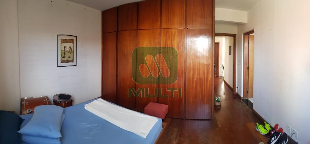 Apartamento à venda com 3 quartos, 94m² - Foto 7