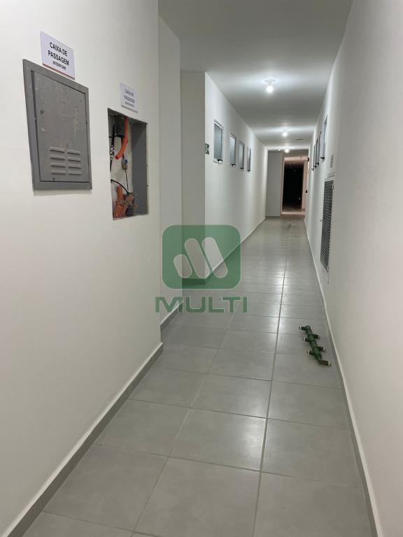 Apartamento à venda com 2 quartos, 46m² - Foto 11