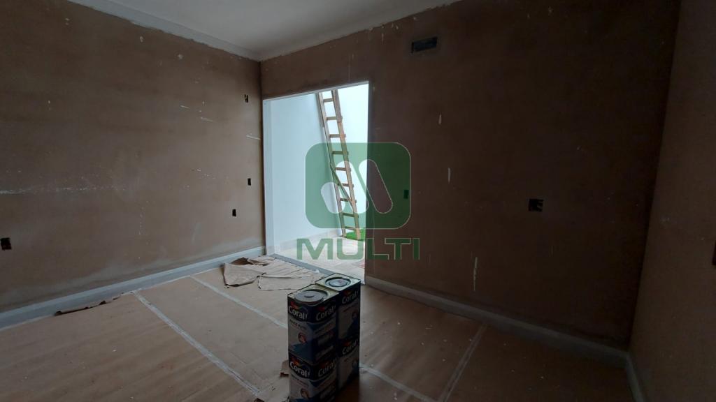 Casa à venda com 3 quartos, 150m² - Foto 12