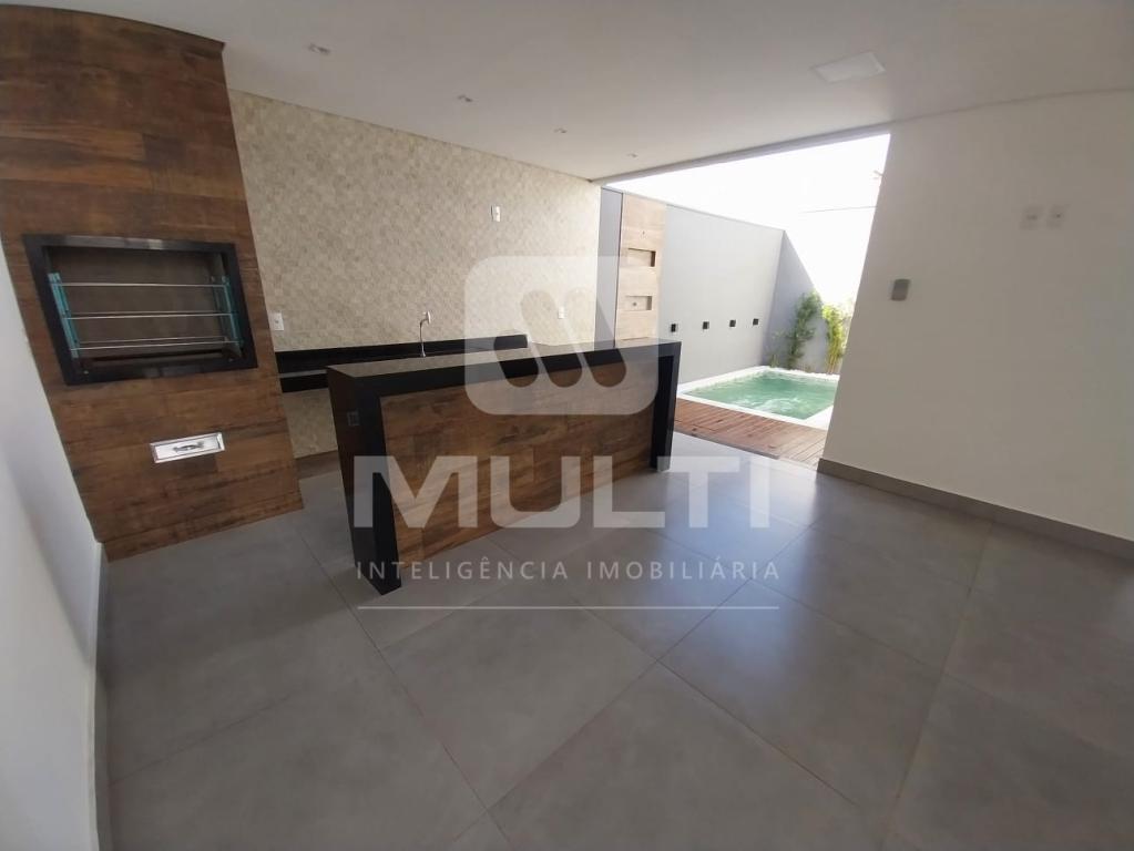 Casa à venda com 3 quartos, 180m² - Foto 11