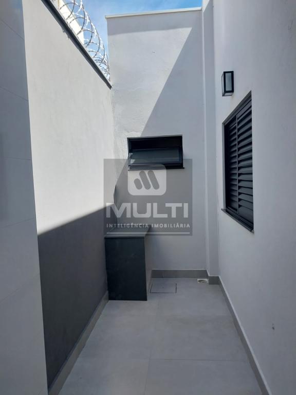 Casa à venda com 3 quartos, 180m² - Foto 34