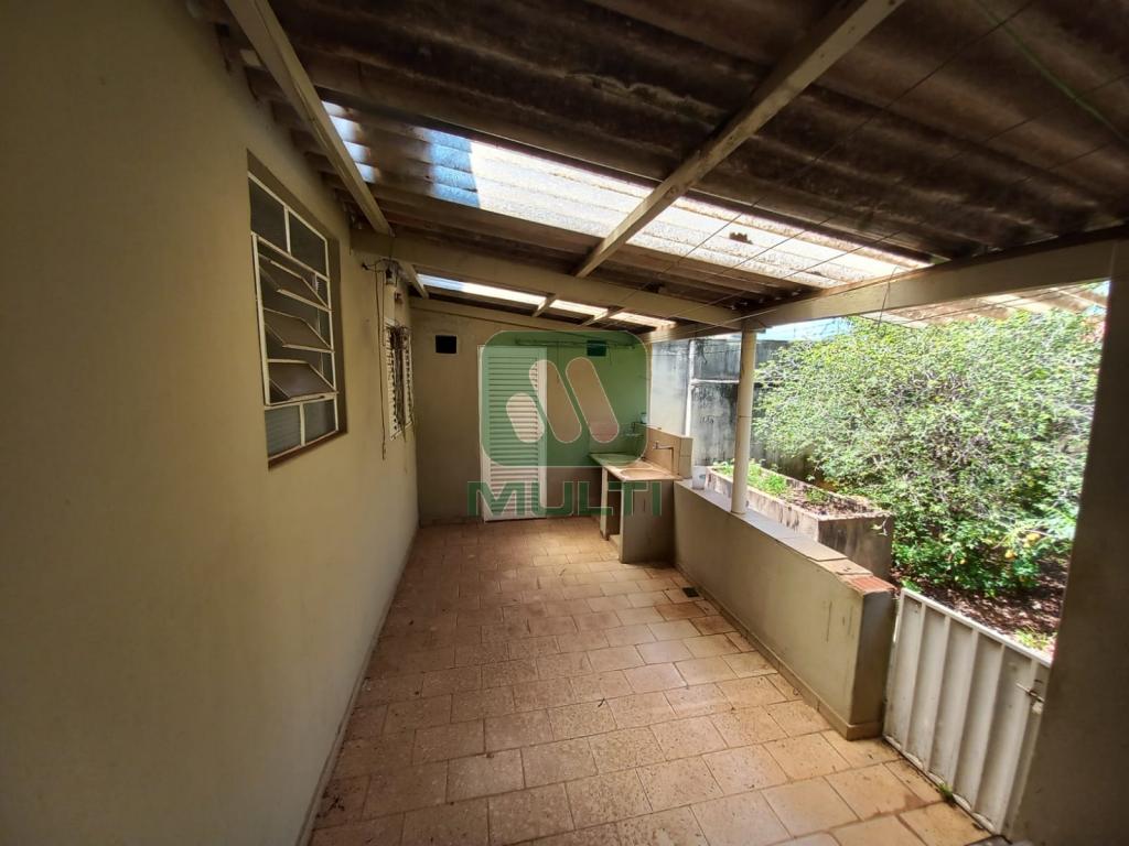 Casa à venda com 3 quartos, 116m² - Foto 13