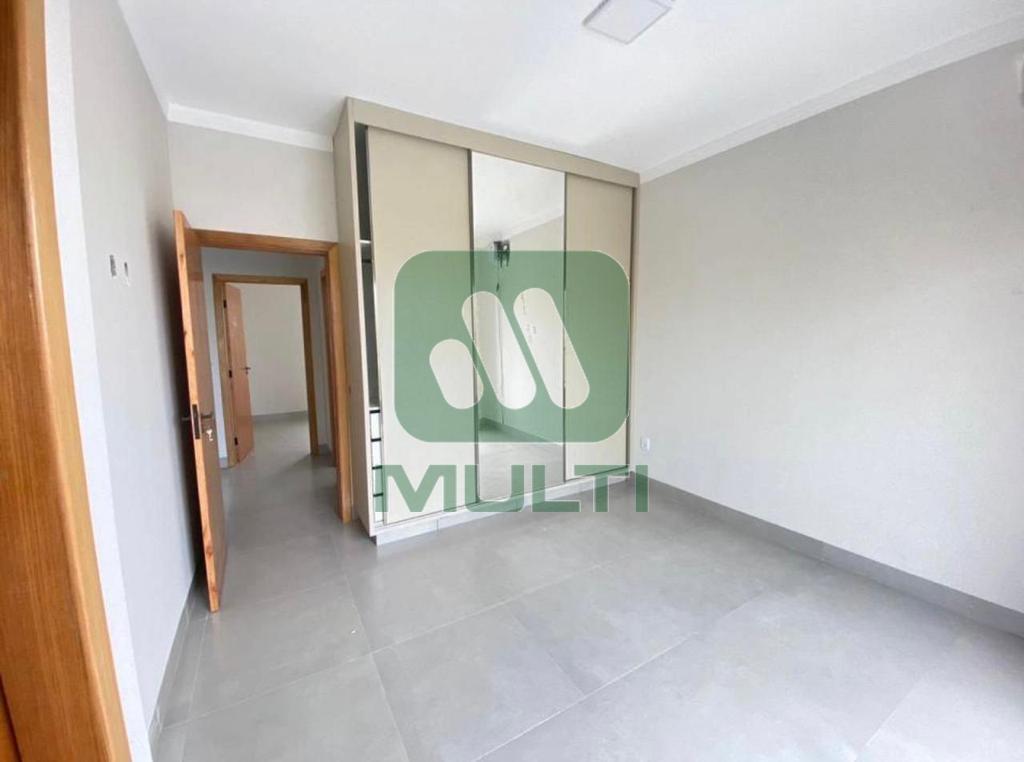 Casa à venda com 3 quartos, 119m² - Foto 17