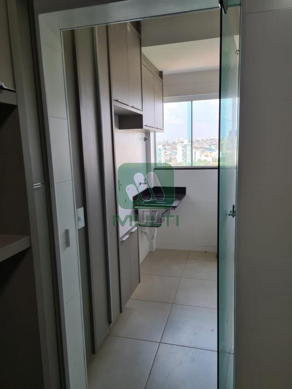 Apartamento à venda com 3 quartos, 79m² - Foto 4