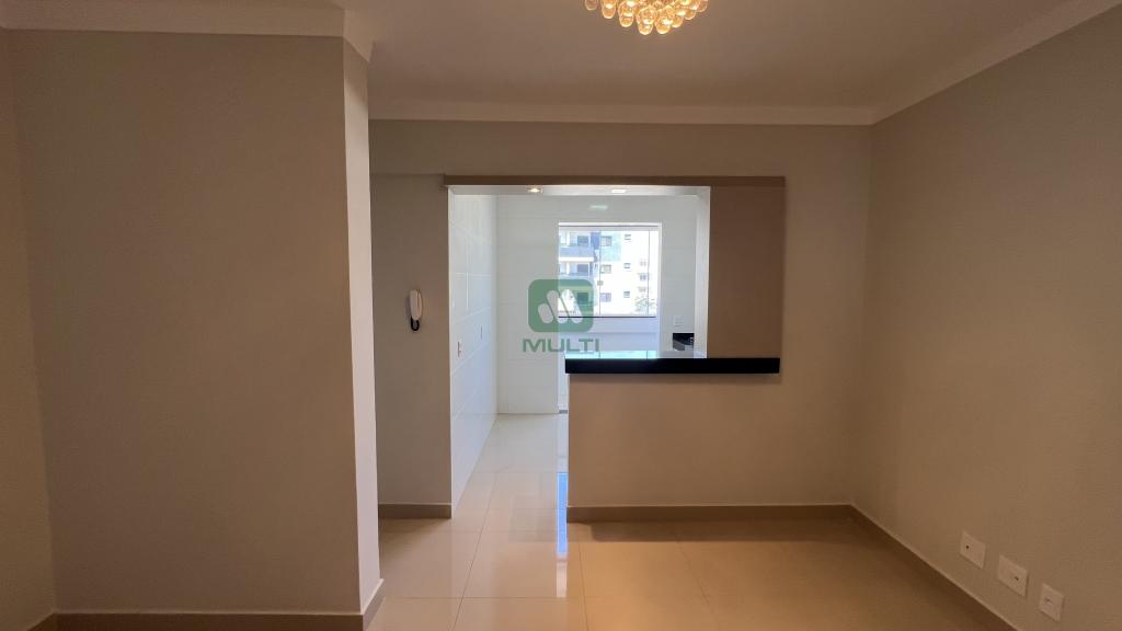 Apartamento à venda com 2 quartos, 86m² - Foto 1