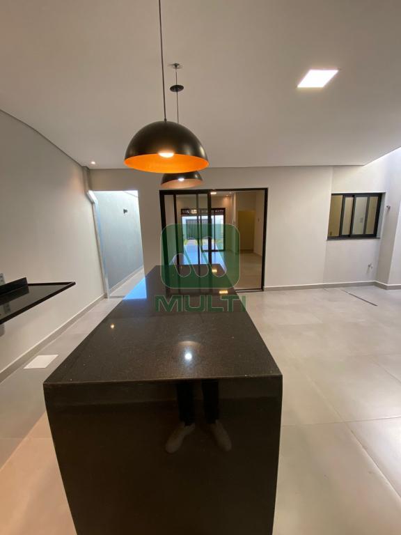 Casa à venda com 3 quartos, 150m² - Foto 7