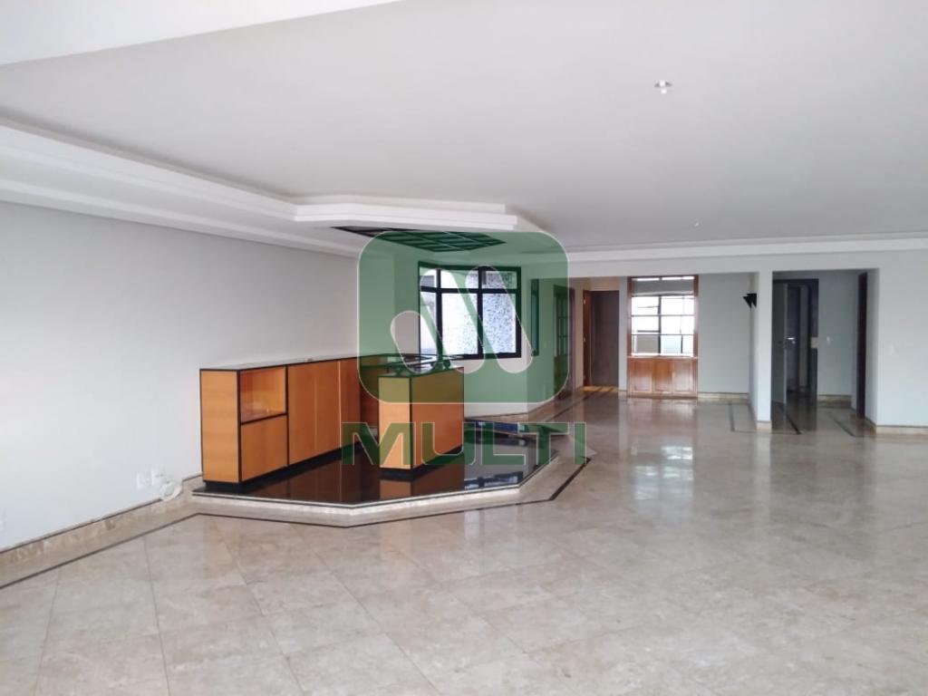 Apartamento à venda com 4 quartos, 271m² - Foto 1