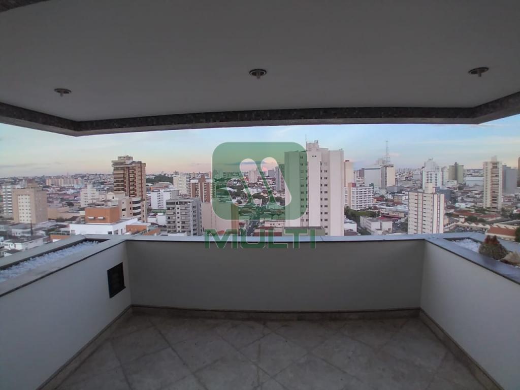 Apartamento à venda com 4 quartos, 271m² - Foto 3